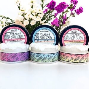 NWT Raspberry Vanilla Foaming Body Scrub